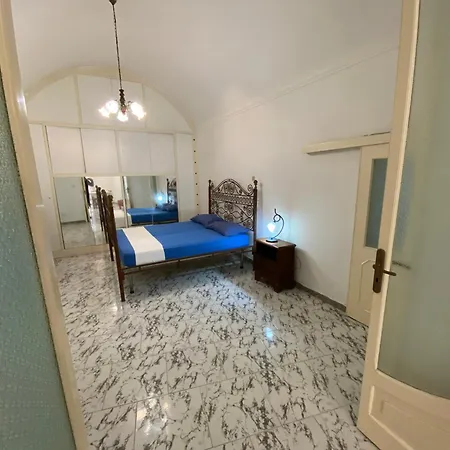 Holiday home Dimora Raimondo *